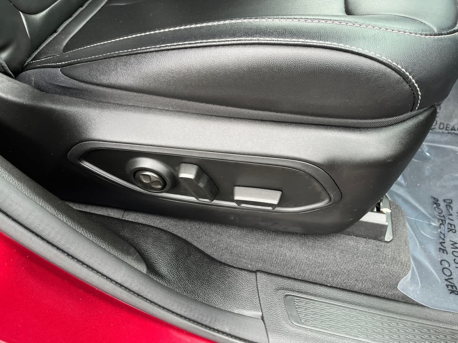 used 2023 Jeep Grand Cherokee car, priced at $33,131