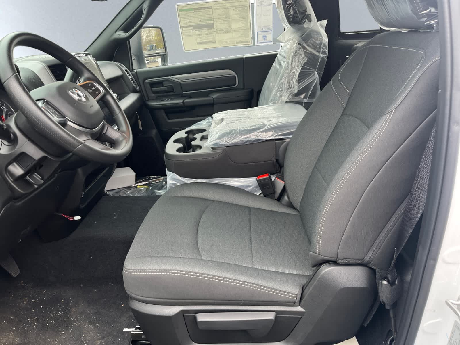 2026 RAM 2500 Tradesman - Photo 8