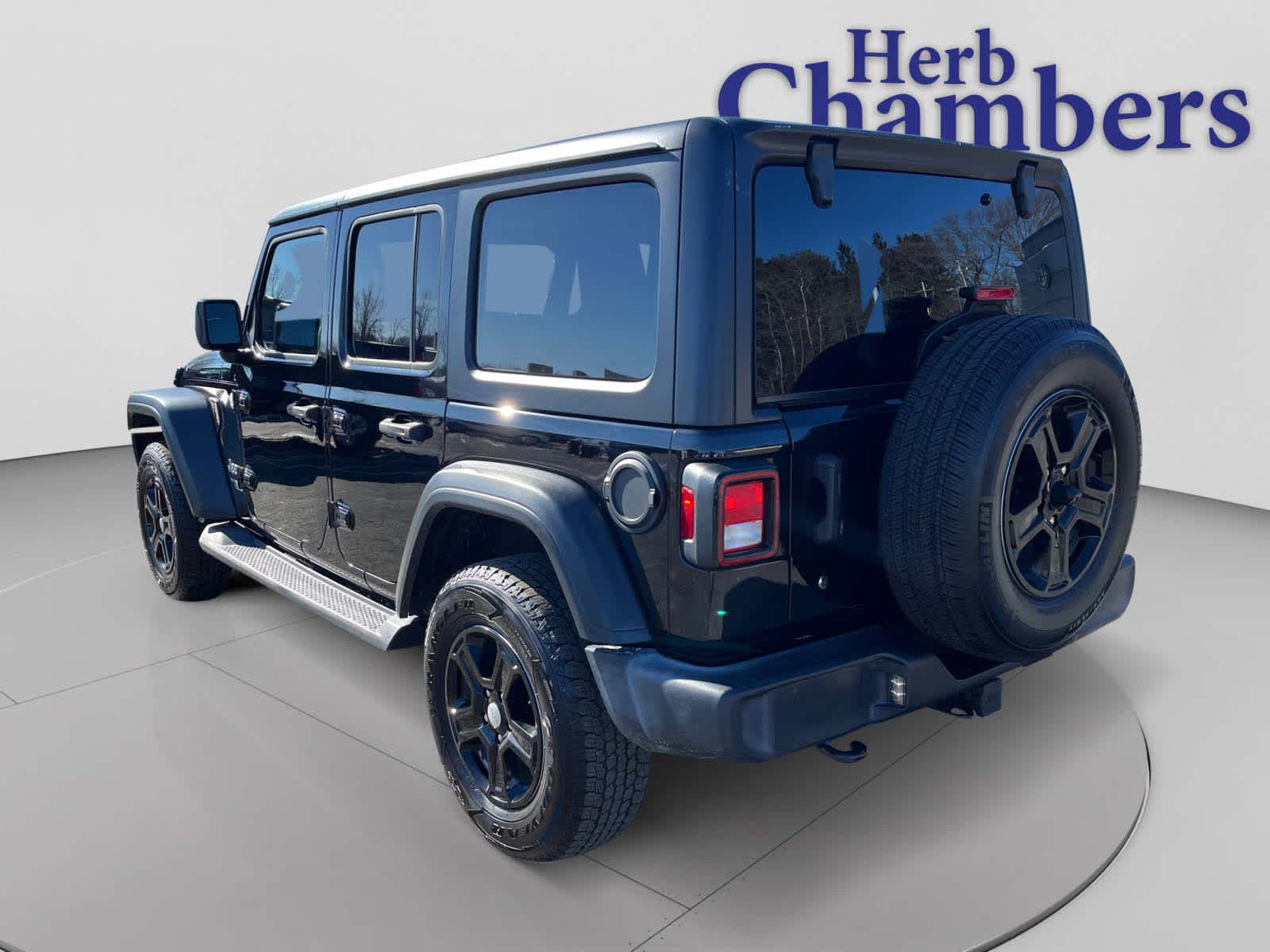 used 2019 Jeep Wrangler Unlimited car, priced at $23,330