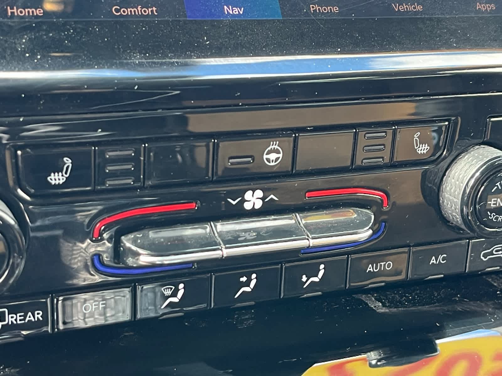 used 2023 Jeep Grand Cherokee car, priced at $28,384