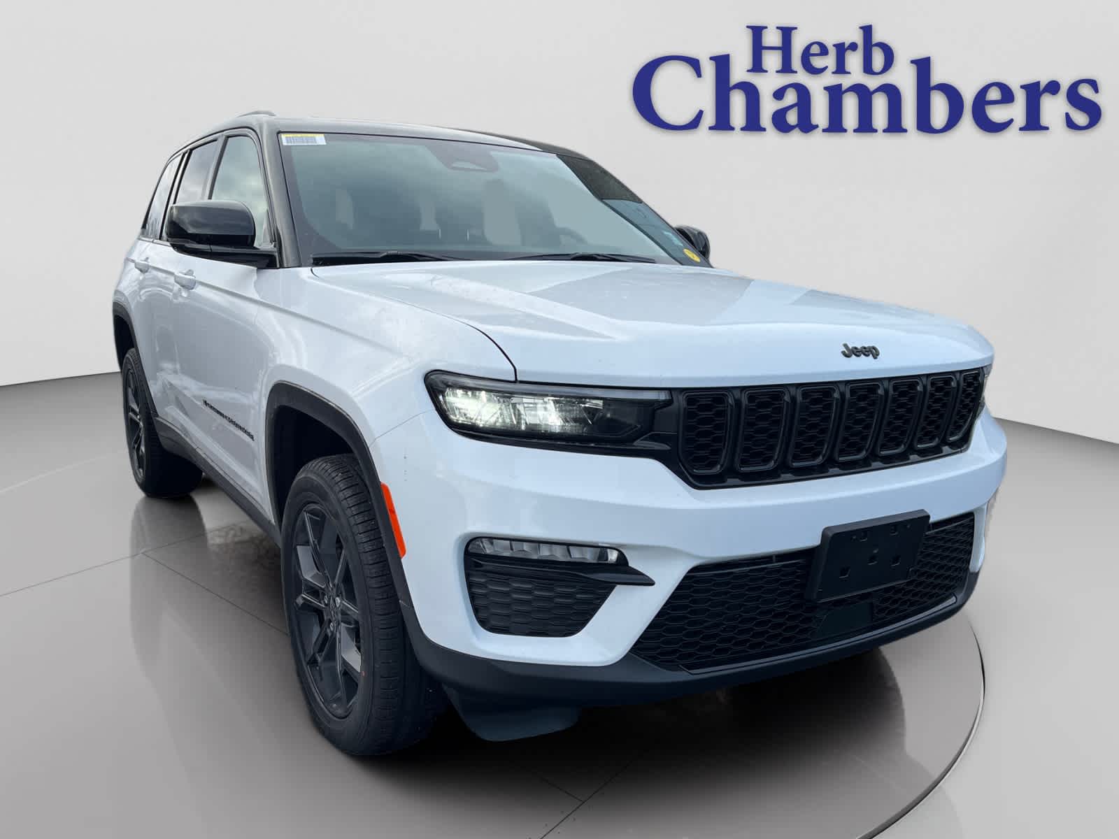 2025 Jeep Grand Cherokee Limited's photo