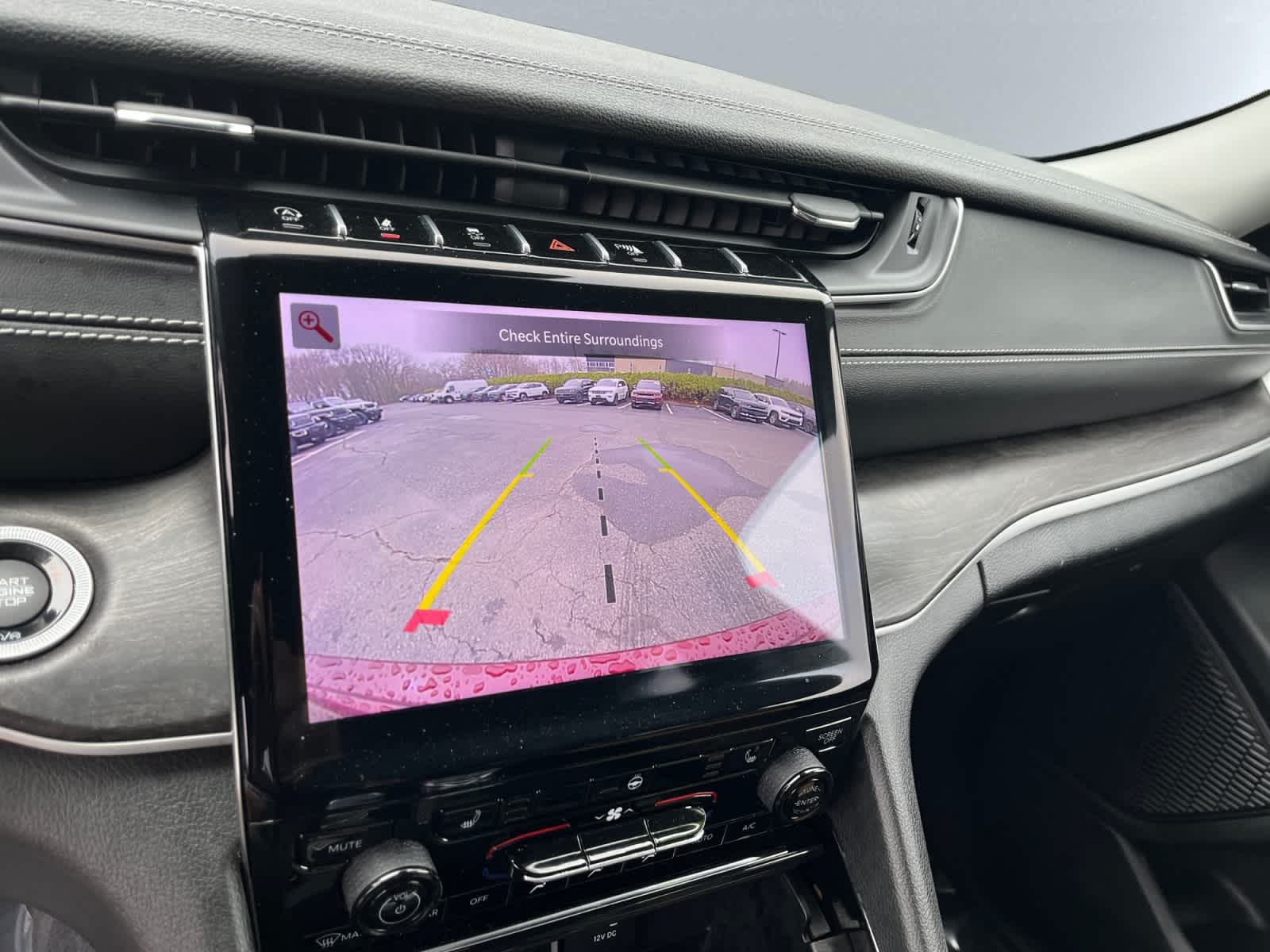 used 2023 Jeep Grand Cherokee car, priced at $33,131