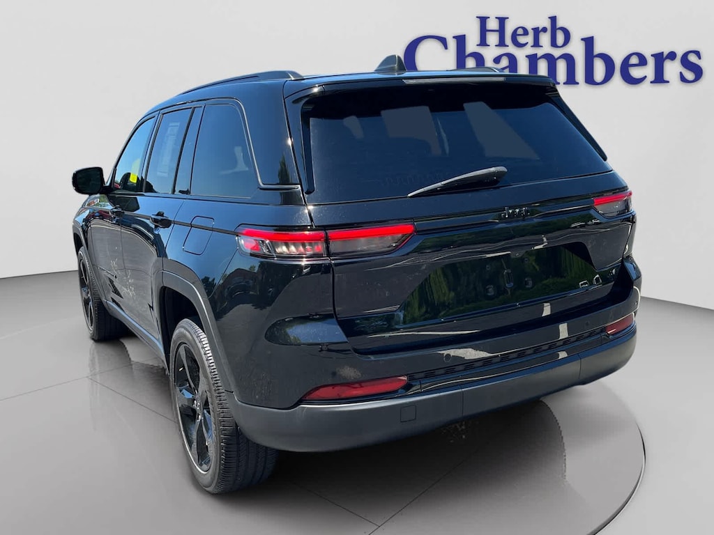 Certified 2023 Jeep Grand Cherokee Altitude SUV