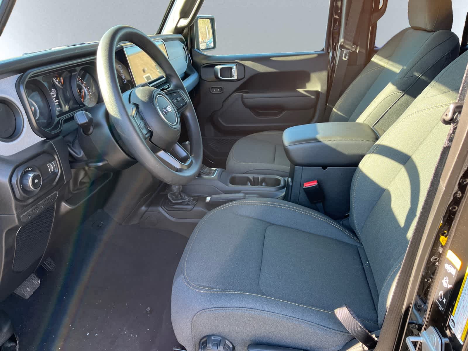 2026 Jeep Wrangler 4-Door Sport - Photo 7