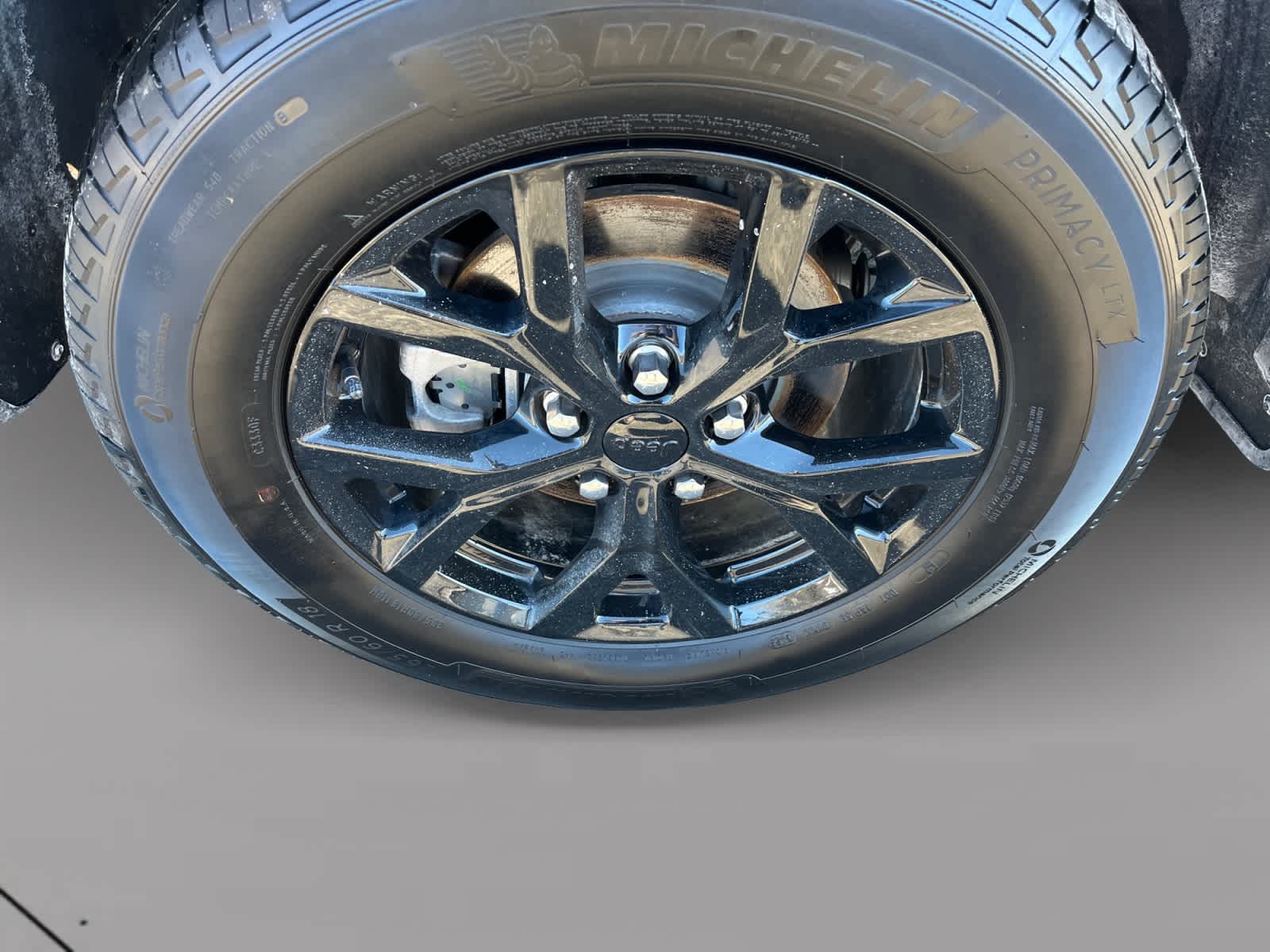 used 2025 Jeep Grand Cherokee car, priced at $37,633