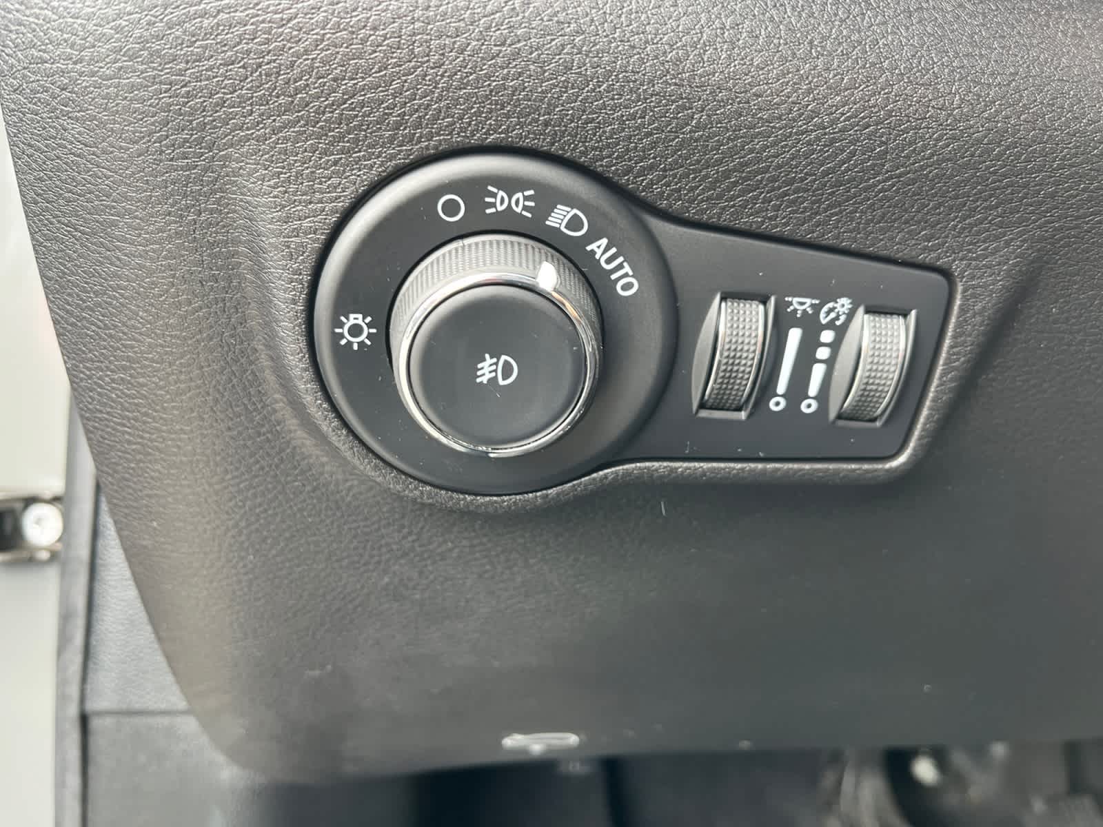 used 2023 Jeep Compass car, priced at $21,915