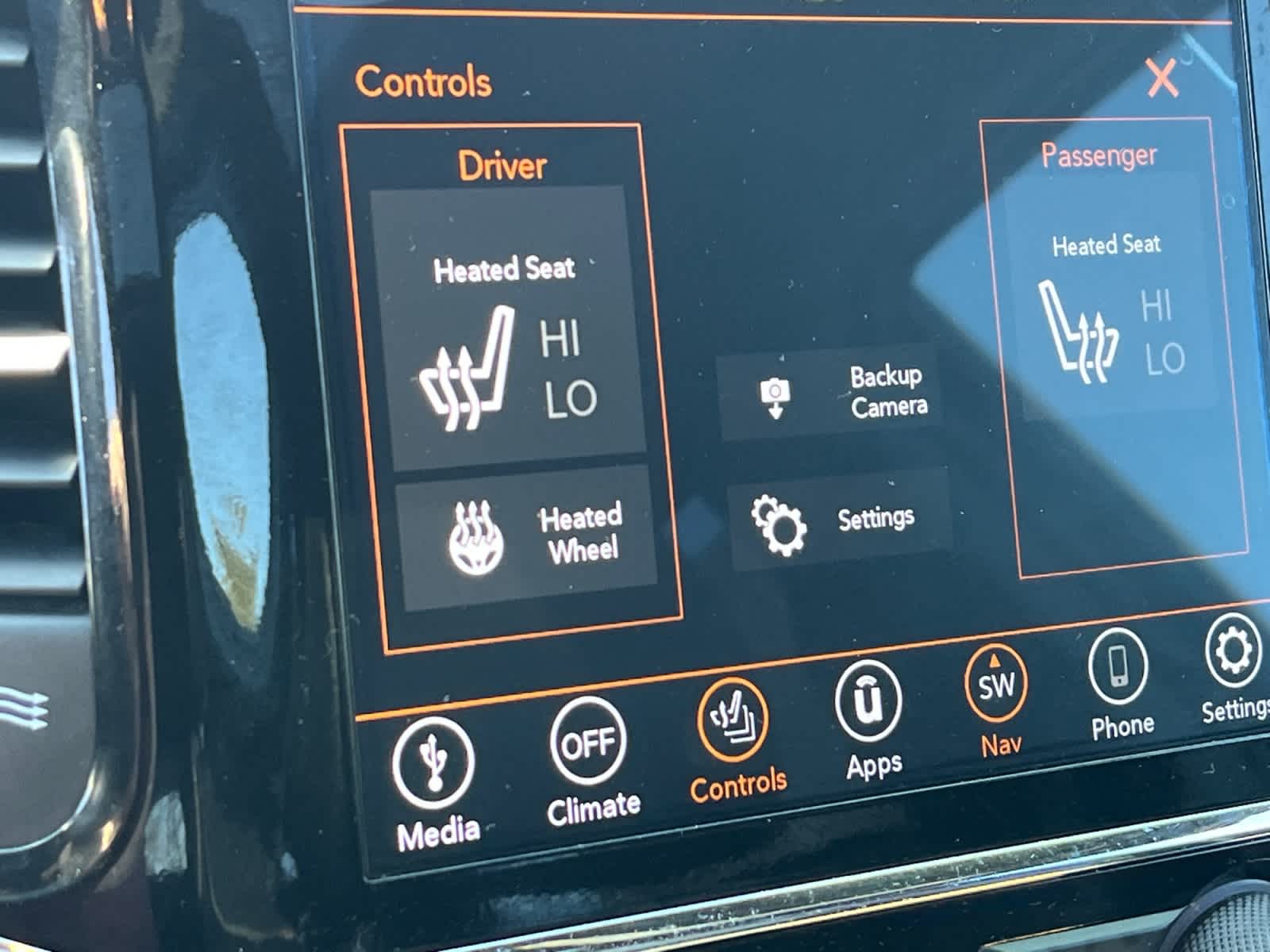 used 2020 Jeep Grand Cherokee car, priced at $20,739