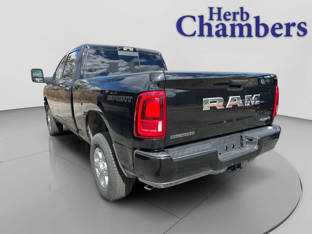 New 2026 Ram 2500 BIG HORN CREW CAB 4X4 6'4 BOX Pickup