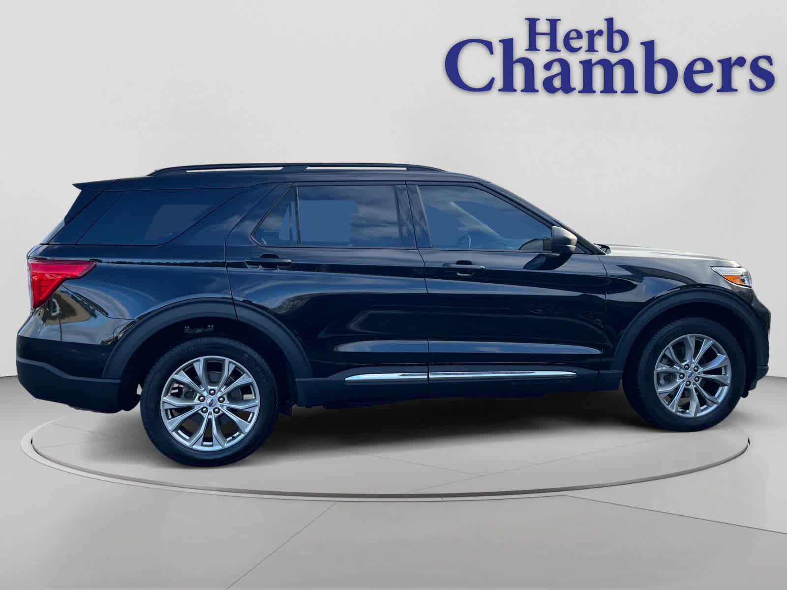 used 2024 Ford Explorer car, priced at $33,925