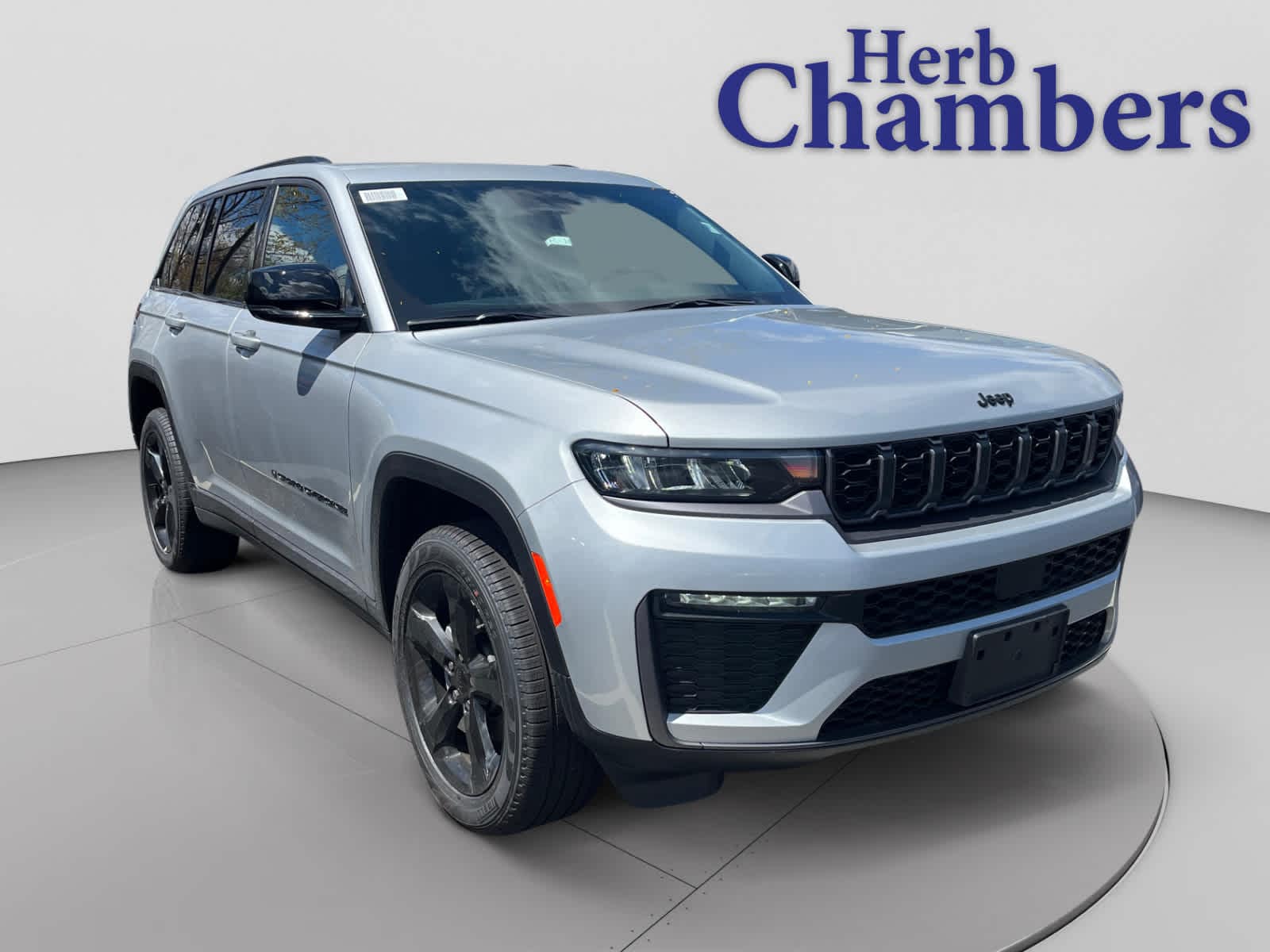 new 2026 Jeep Grand Cherokee car, priced at $50,805