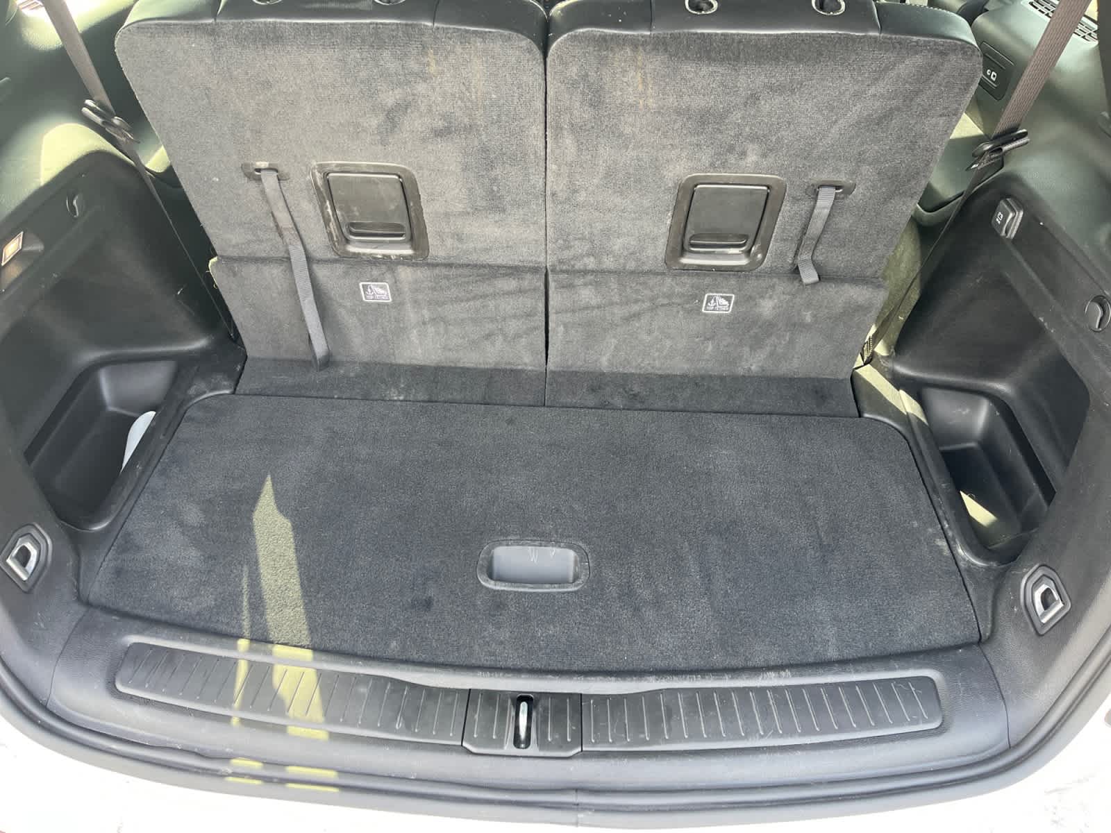 used 2024 Jeep Grand Cherokee L car, priced at $35,039