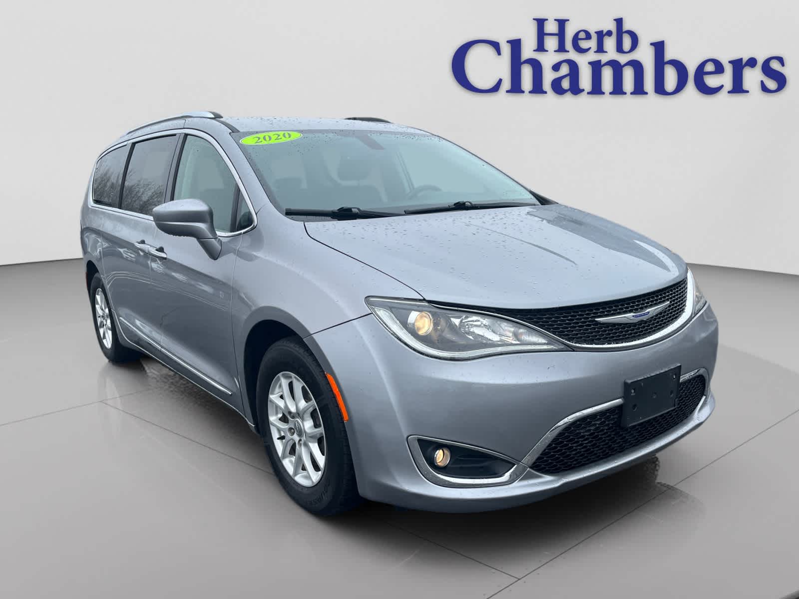 used 2020 Chrysler Pacifica car, priced at $21,063