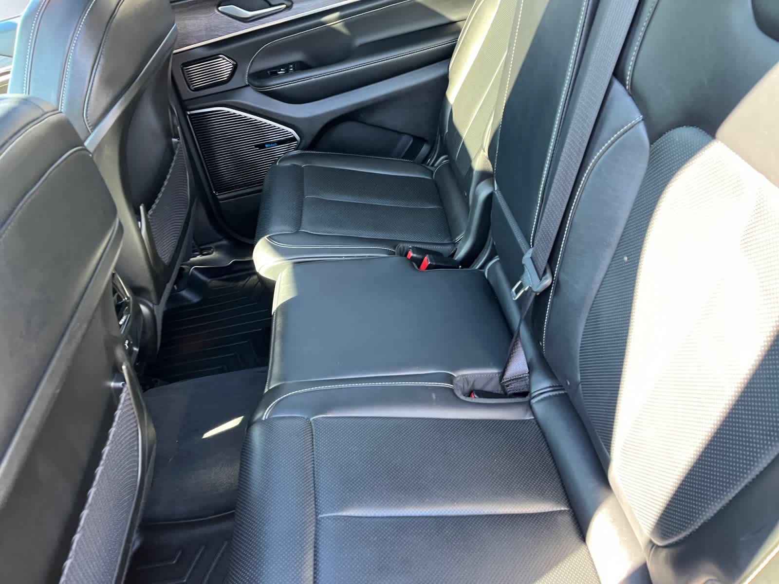 used 2021 Jeep Grand Cherokee L car, priced at $29,275