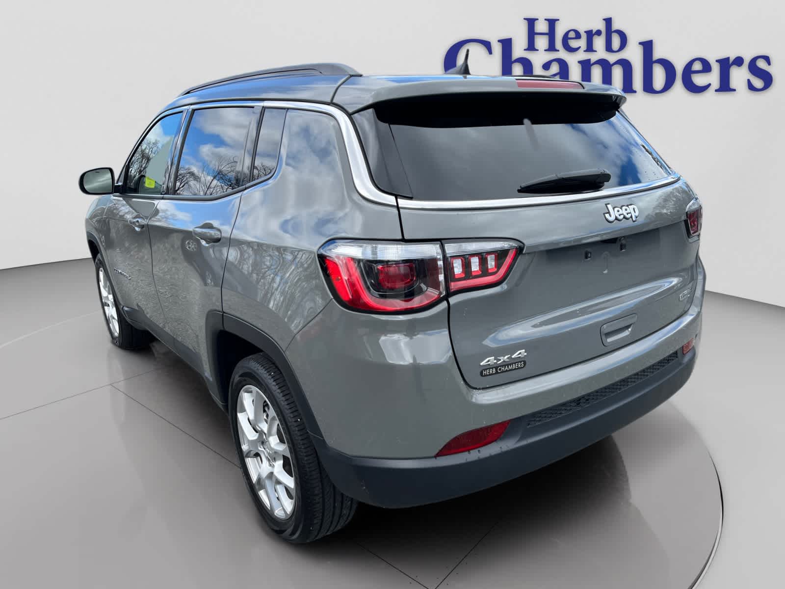 used 2023 Jeep Compass car, priced at $21,915