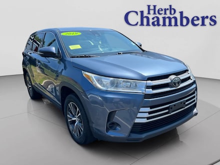 2019 Toyota Highlander LE SUV