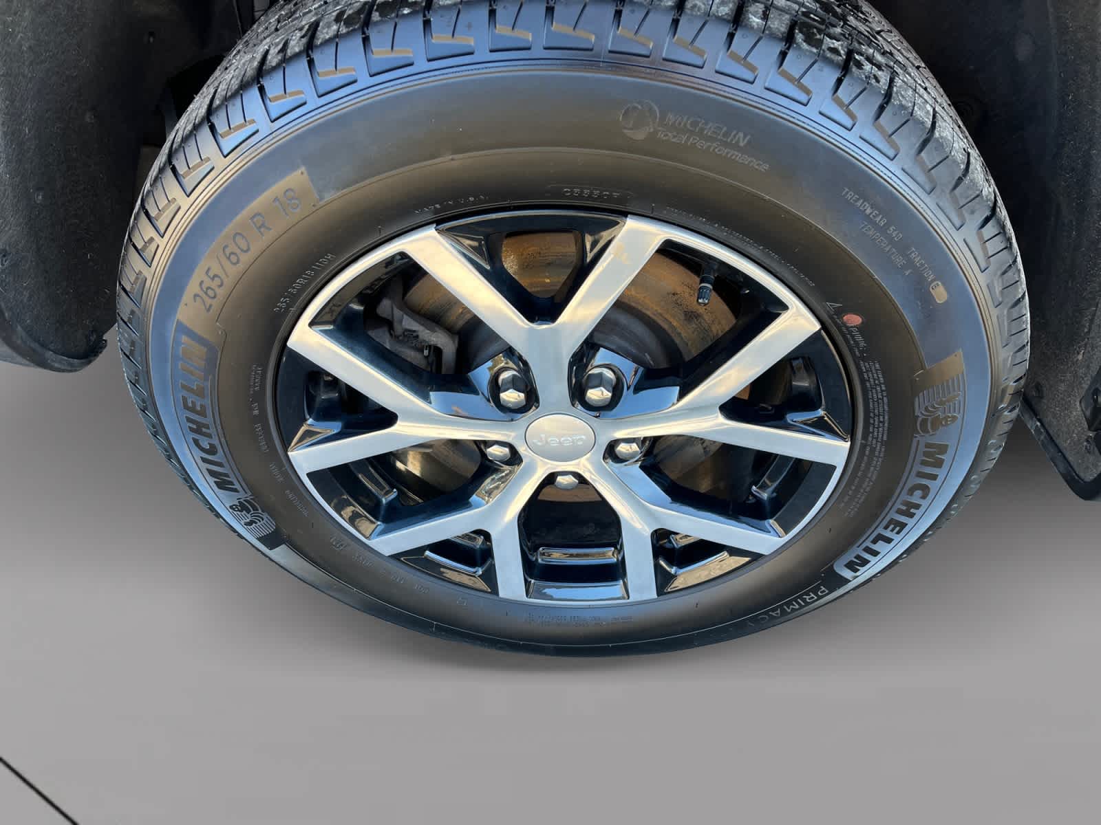 used 2024 Jeep Grand Cherokee L car, priced at $35,143