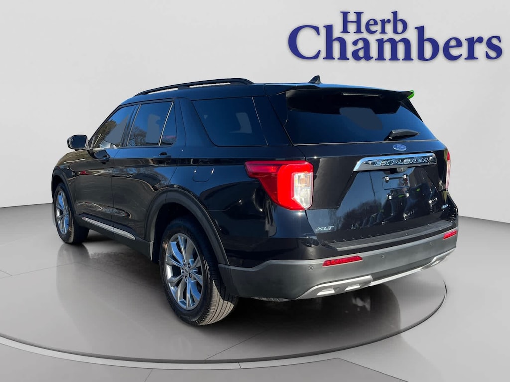 Used 2022 Ford Explorer XLT SUV