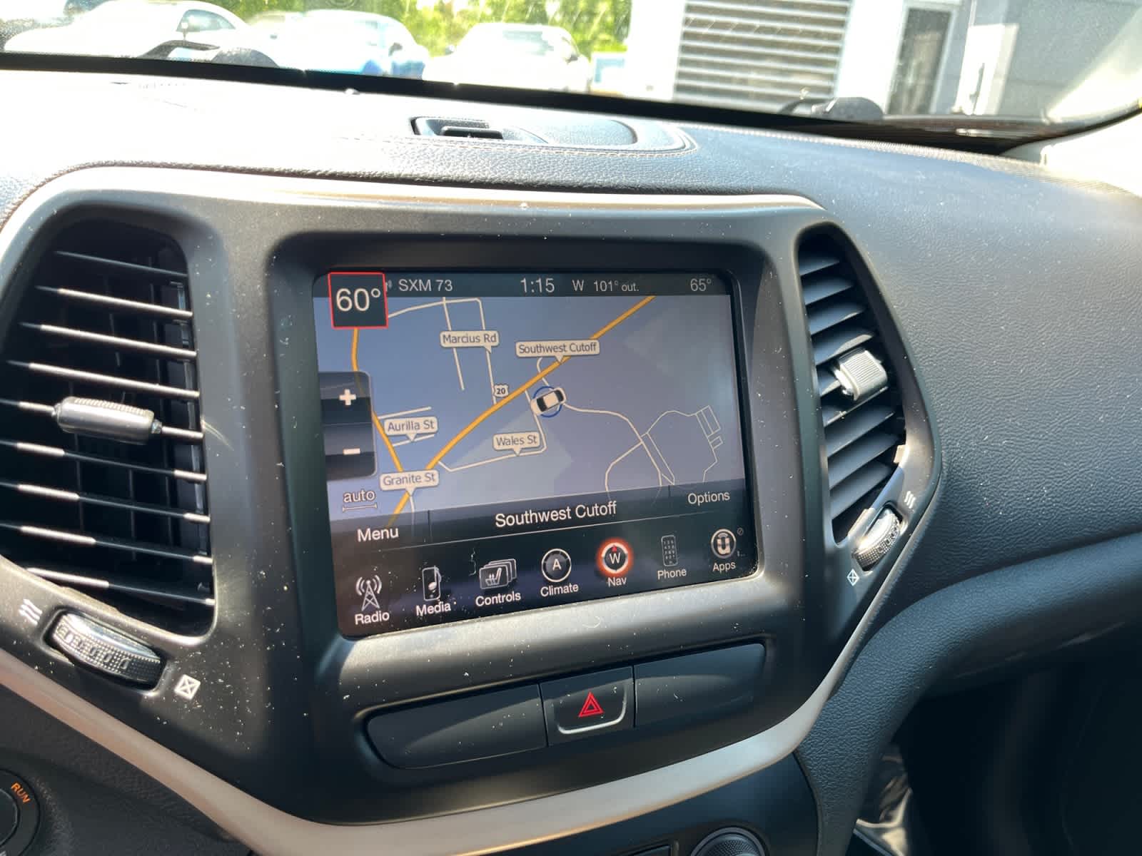 used 2015 Jeep Cherokee car, priced at $10,349