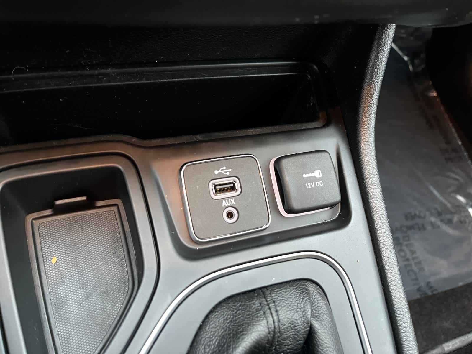 used 2019 Jeep Cherokee car, priced at $15,523