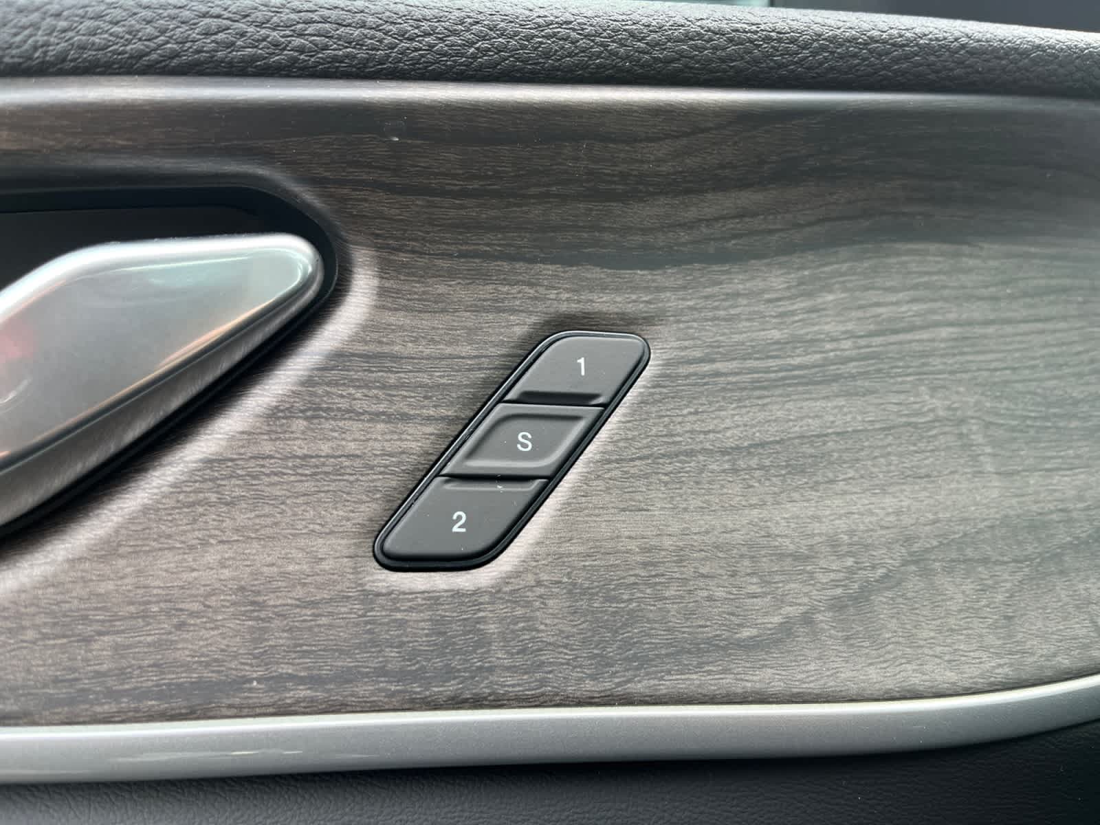 new 2026 Jeep Grand Cherokee car, priced at $47,805