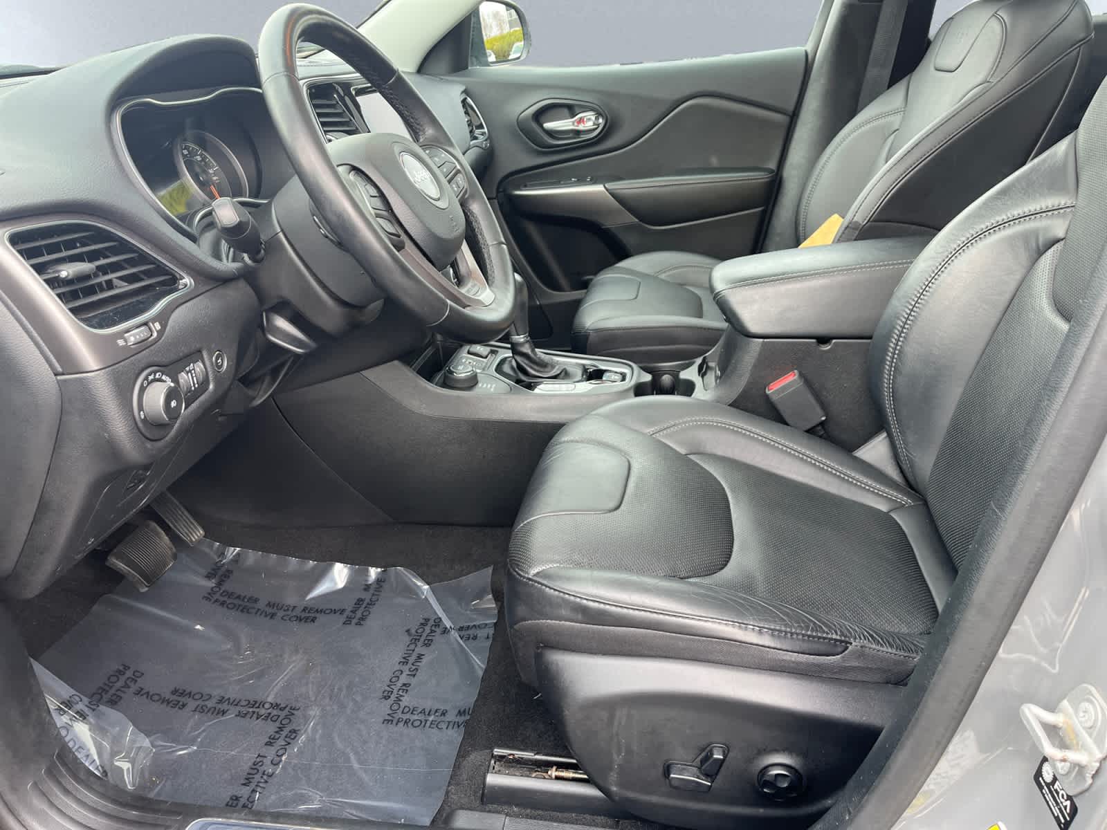 used 2021 Jeep Cherokee car, priced at $20,310