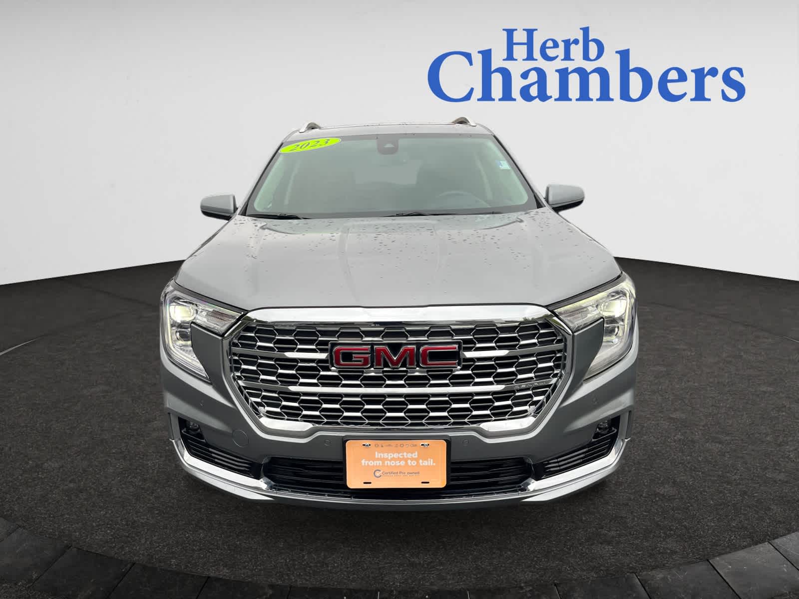 2023 Gmc Terrain Denali photo 2