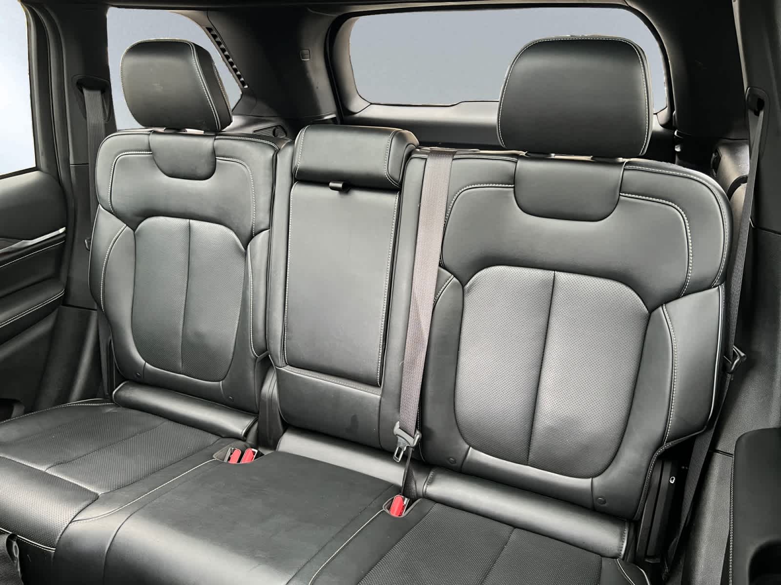 used 2023 Jeep Grand Cherokee car, priced at $35,327