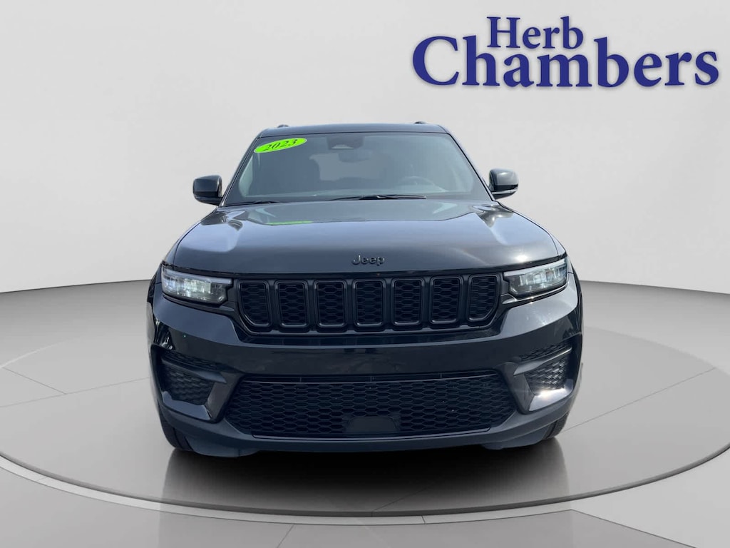 Certified 2023 Jeep Grand Cherokee Altitude SUV