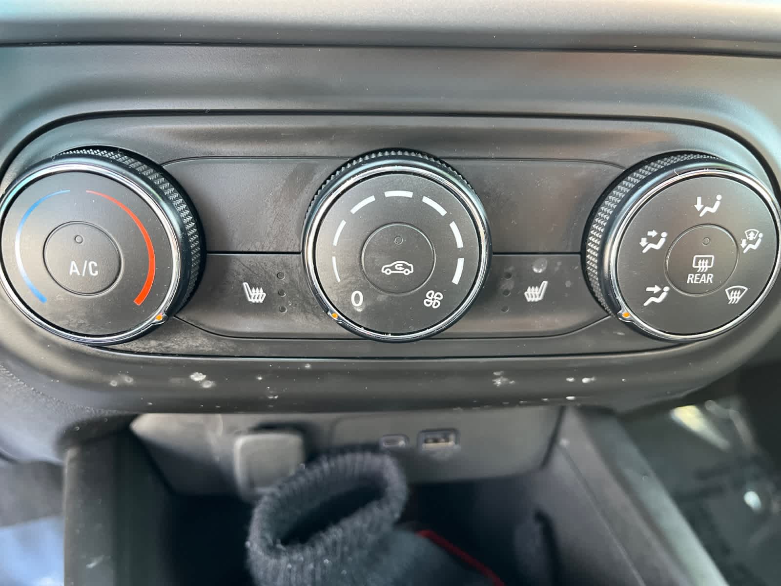 used 2025 Chevrolet Trax car, priced at $21,558