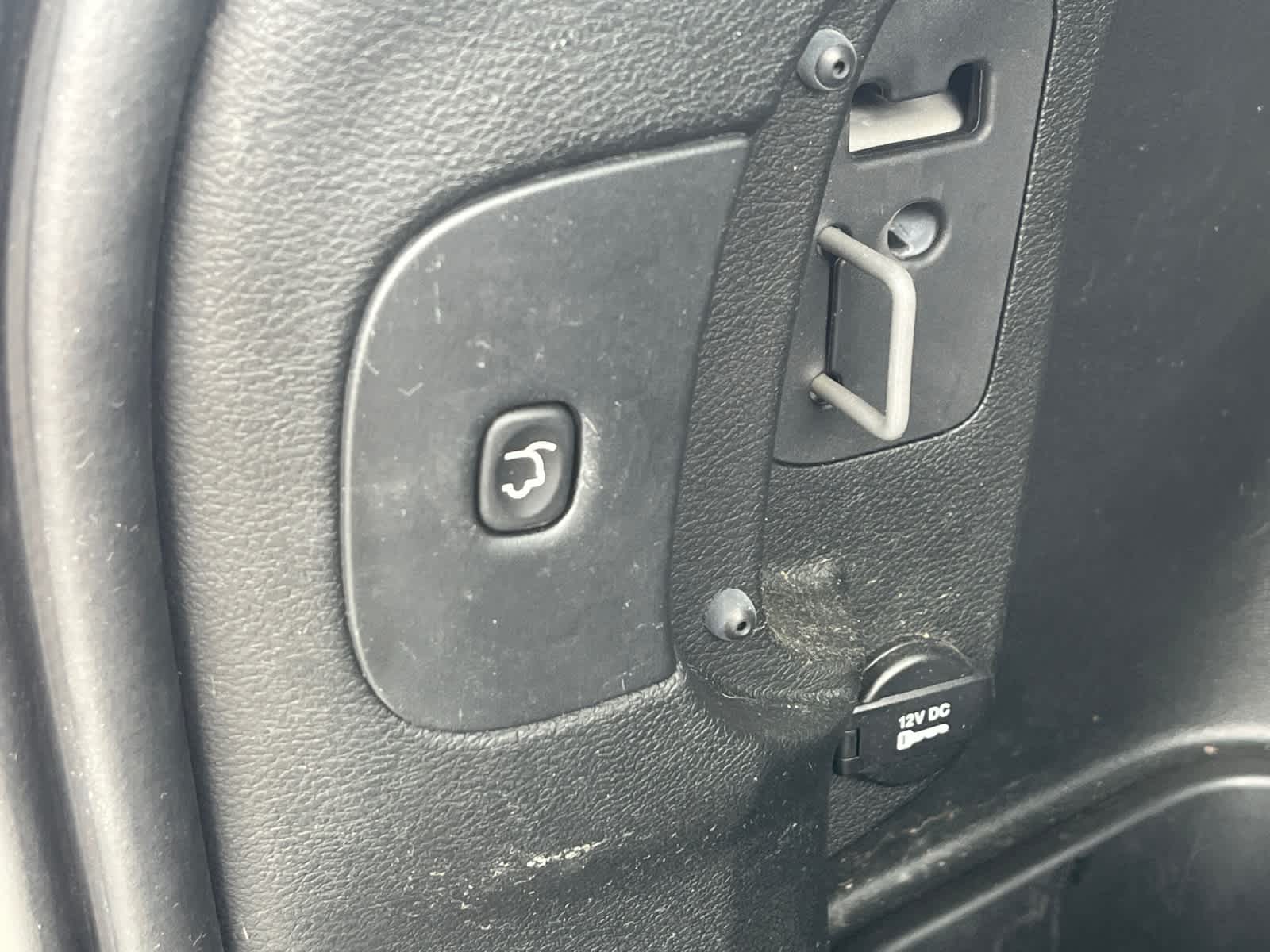 used 2018 Jeep Cherokee car, priced at $12,314