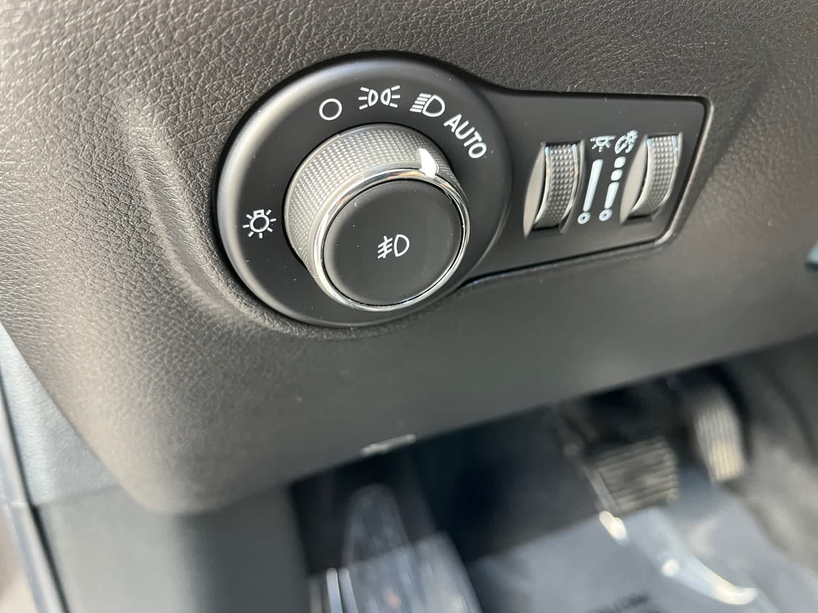 used 2022 Jeep Compass car, priced at $23,412