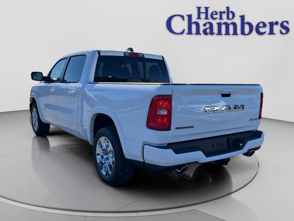 New 2026 Ram 1500 BIG HORN CREW CAB 4X4 5'7 BOX Pickup