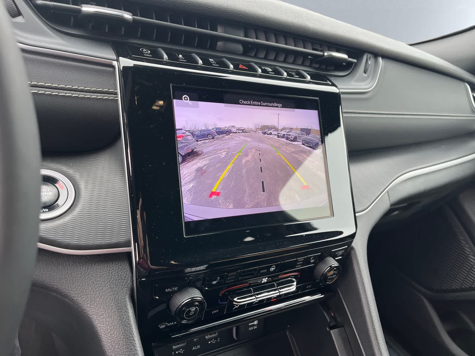 used 2024 Jeep Grand Cherokee car, priced at $33,303