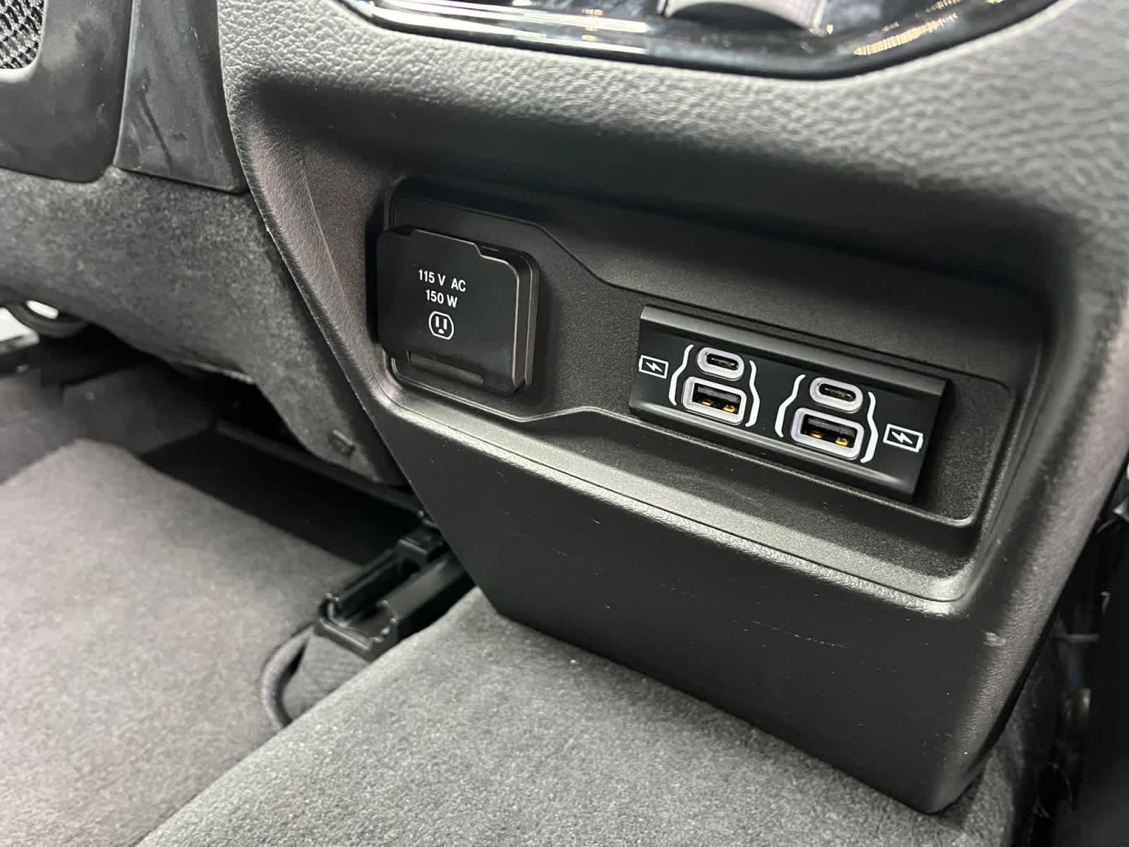 used 2024 Jeep Grand Cherokee car, priced at $33,303