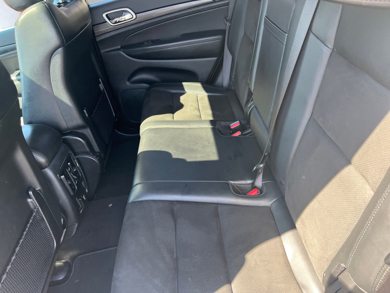 used 2020 Jeep Grand Cherokee car, priced at $20,739