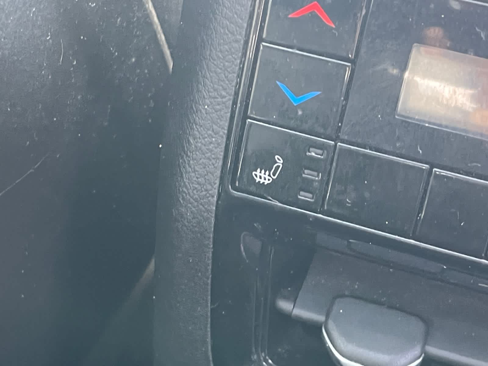 used 2024 Jeep Grand Cherokee L car, priced at $35,039