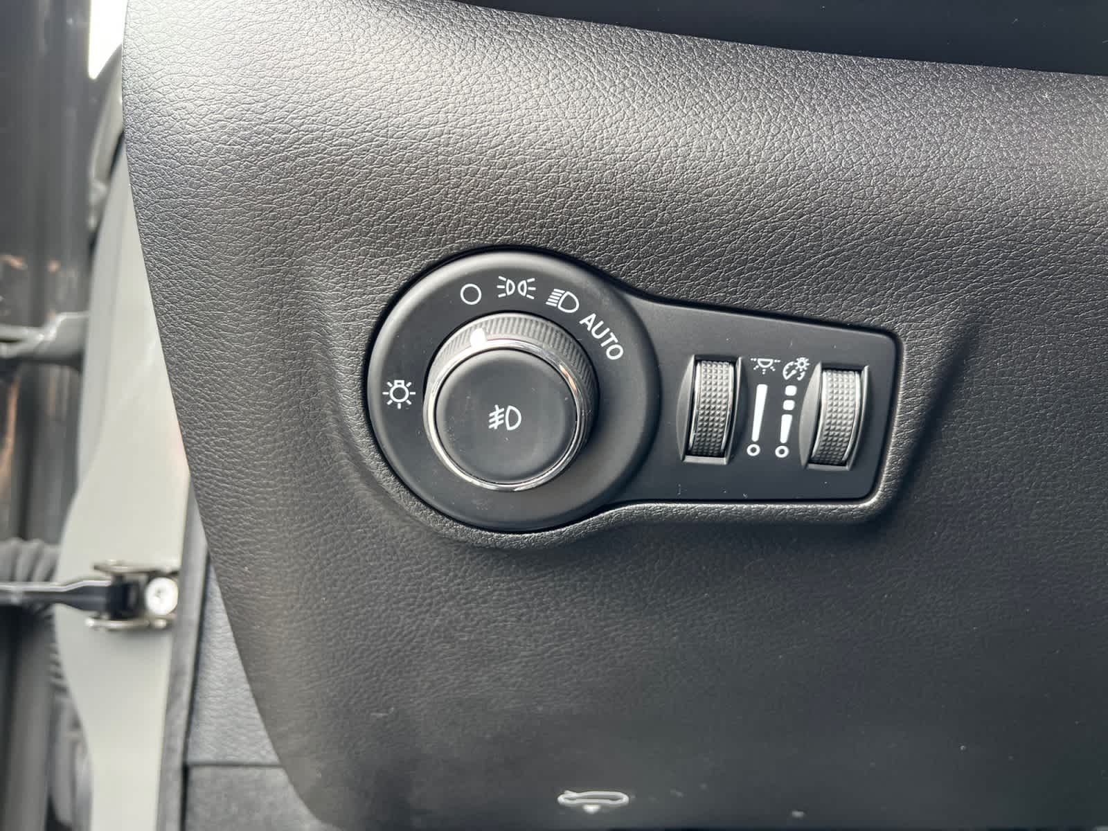 used 2023 Jeep Compass car, priced at $21,915