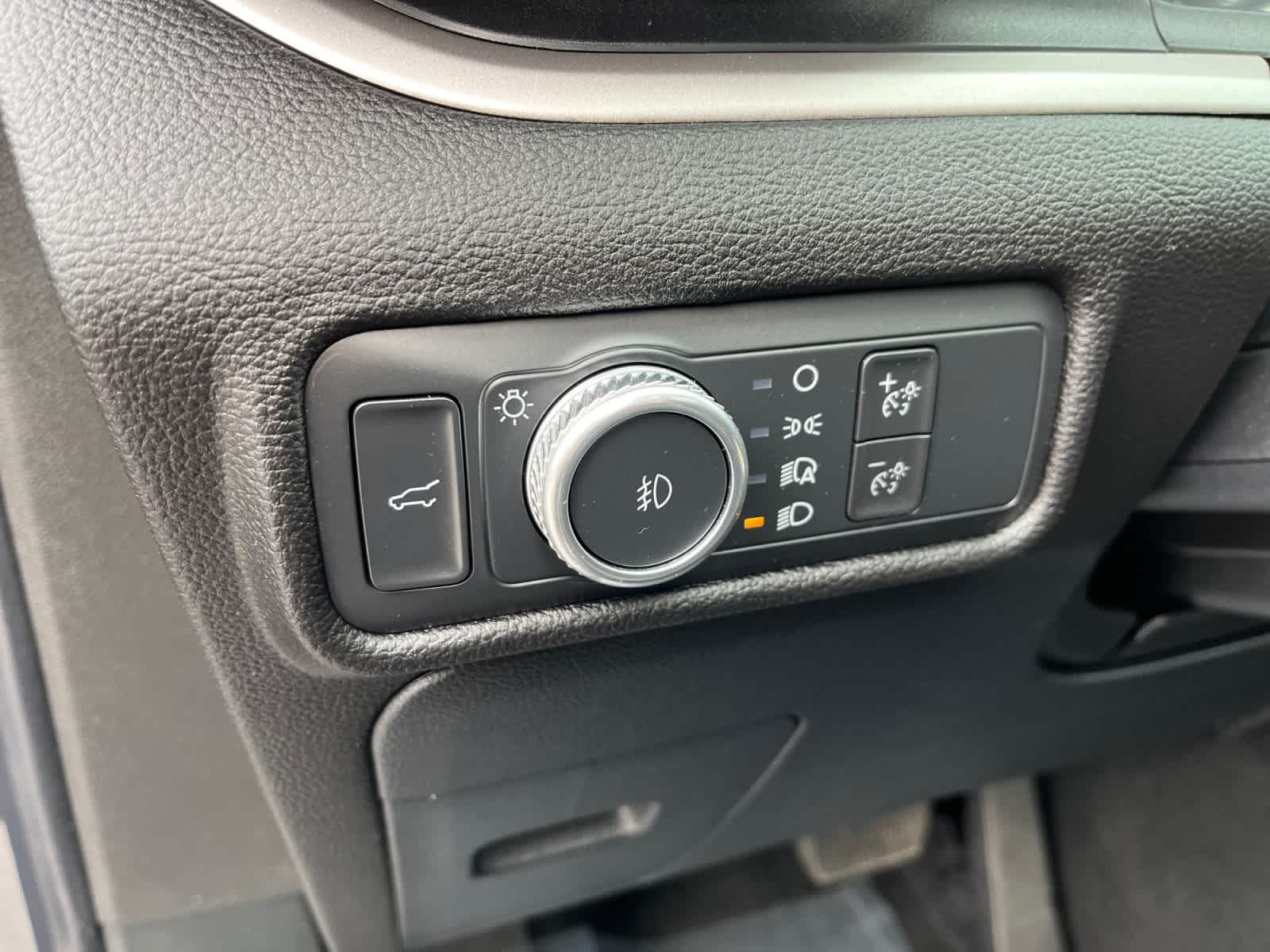 used 2022 Ford Explorer car, priced at $28,660