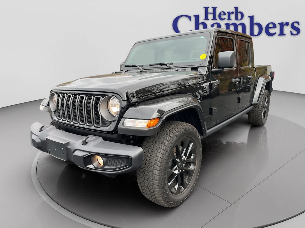 Certified 2025 Jeep Gladiator Nighthawk 4x4 Truck Crew Cab