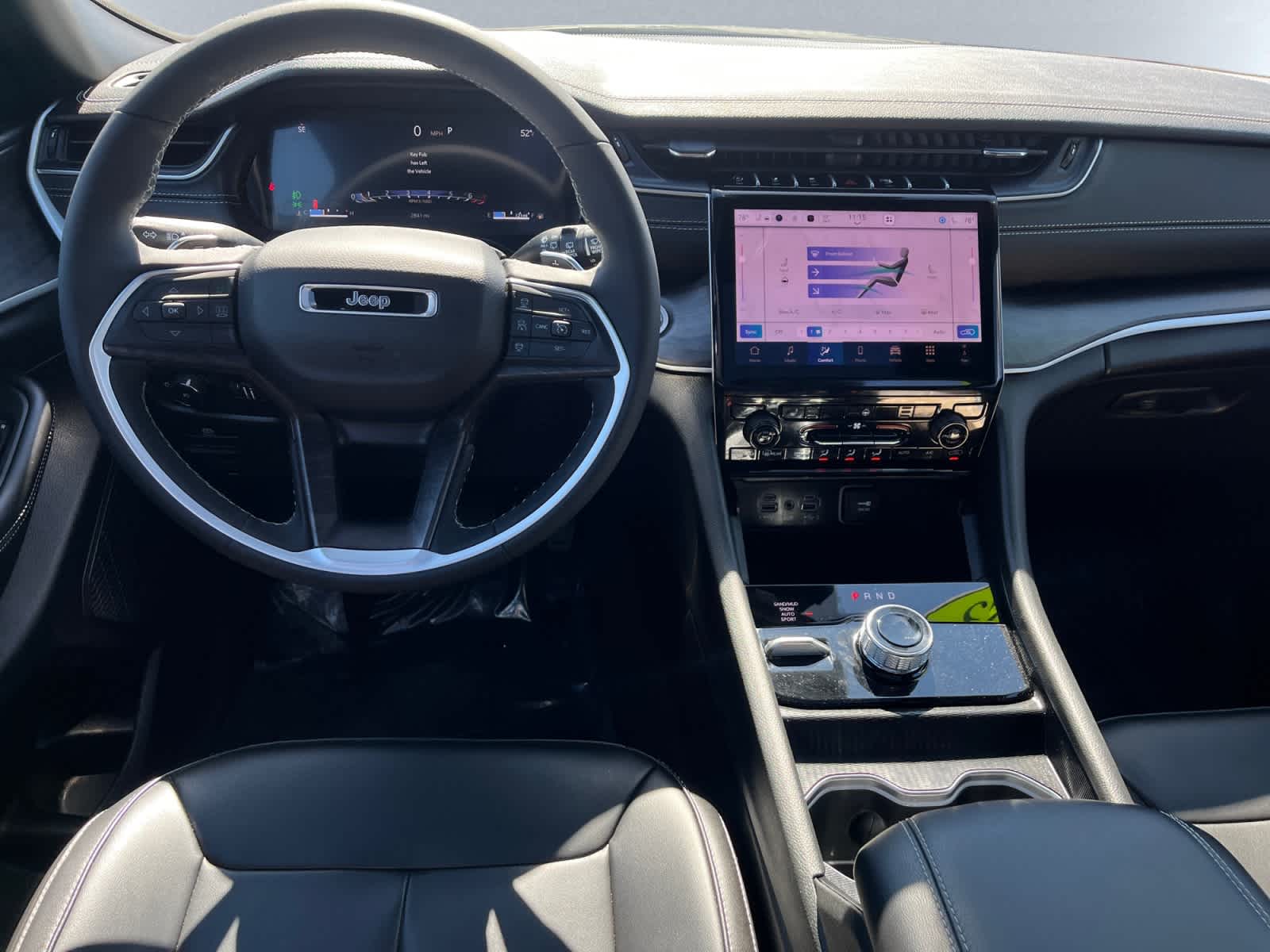 used 2025 Jeep Grand Cherokee car, priced at $41,729