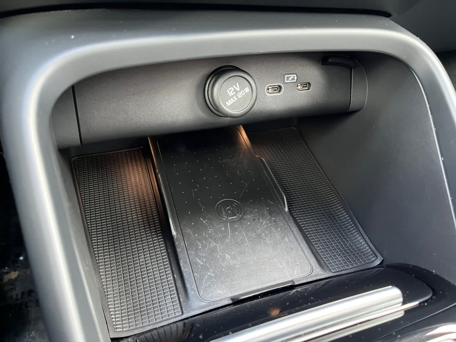 used 2023 Volvo XC40 car, priced at $26,737