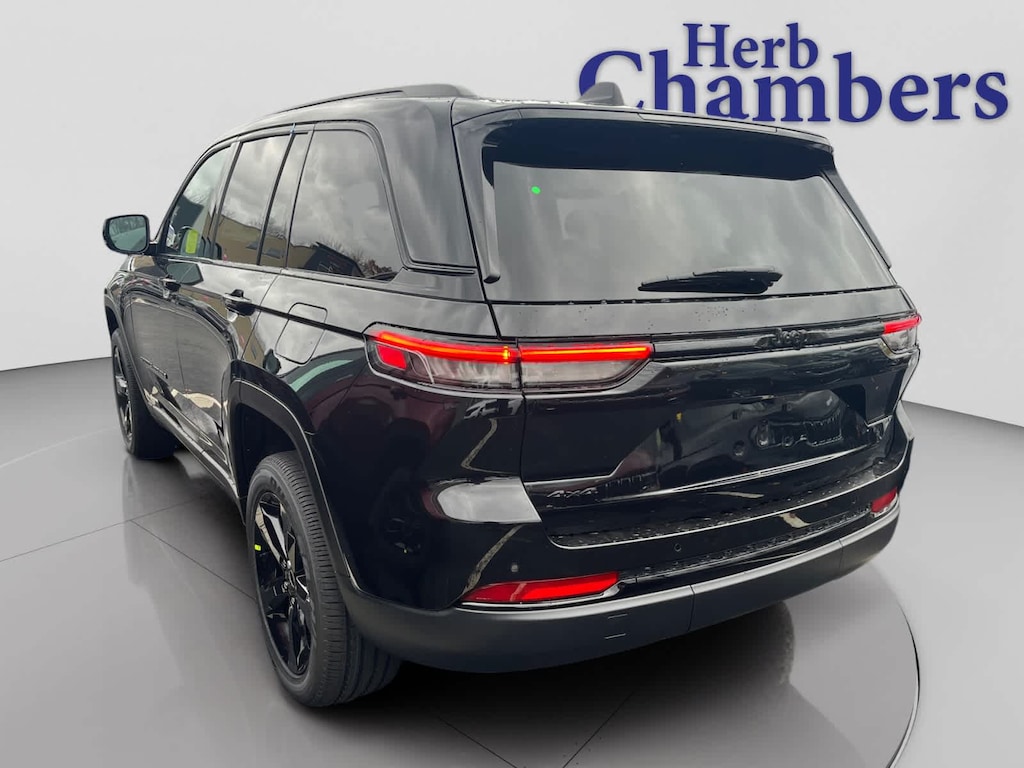 New 2025 Jeep Grand Cherokee ALTITUDE X 4X4 Sport Utility