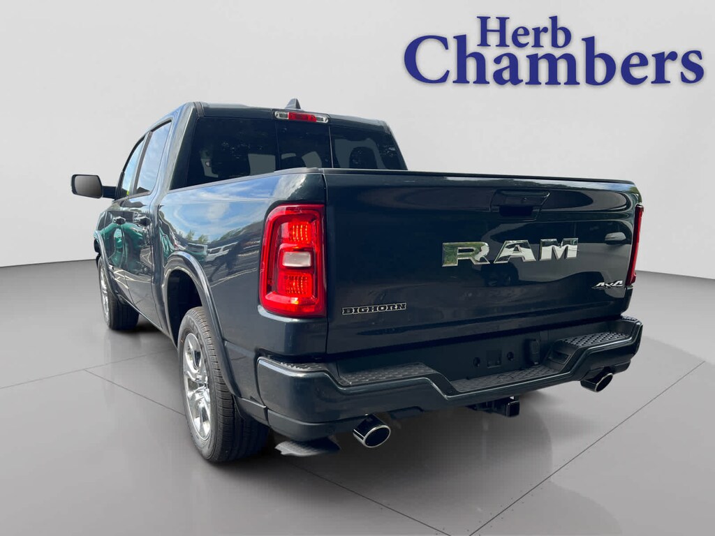 New 2026 Ram 1500 BIG HORN CREW CAB 4X4 5'7 BOX Pickup