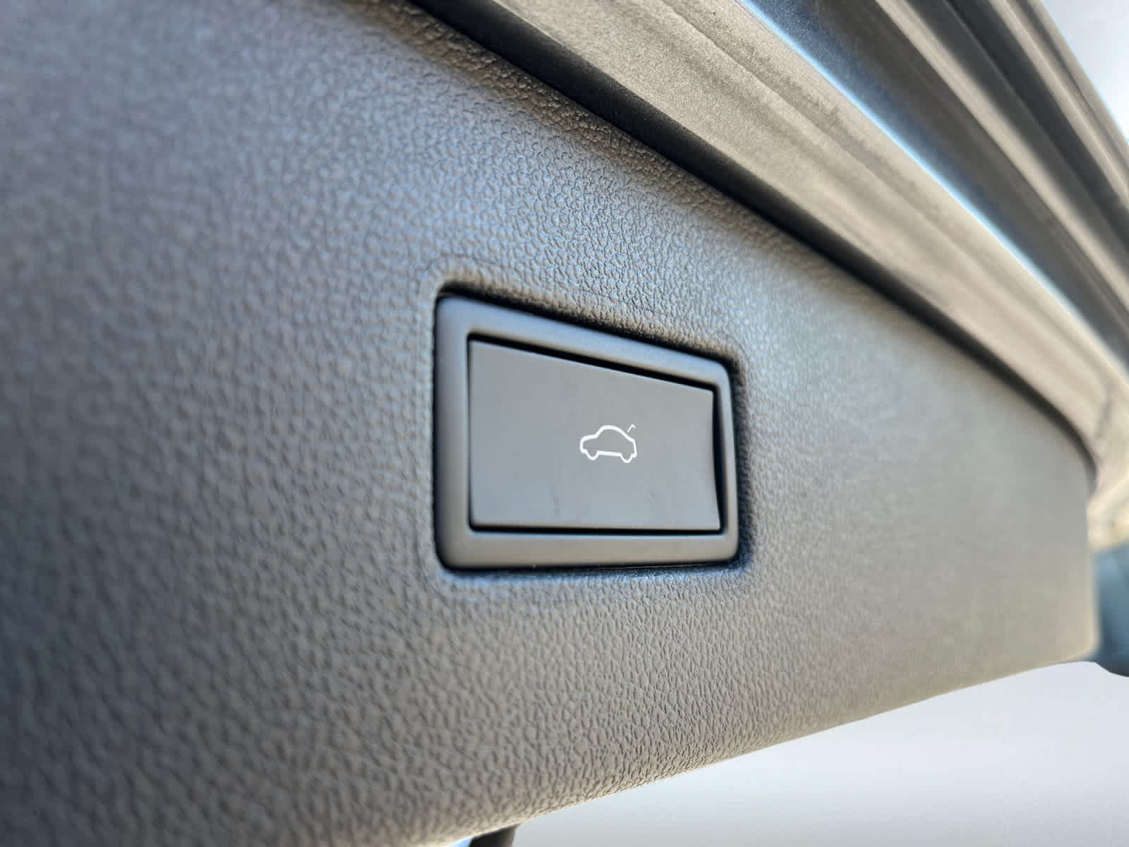 used 2022 Volkswagen Tiguan car, priced at $22,996