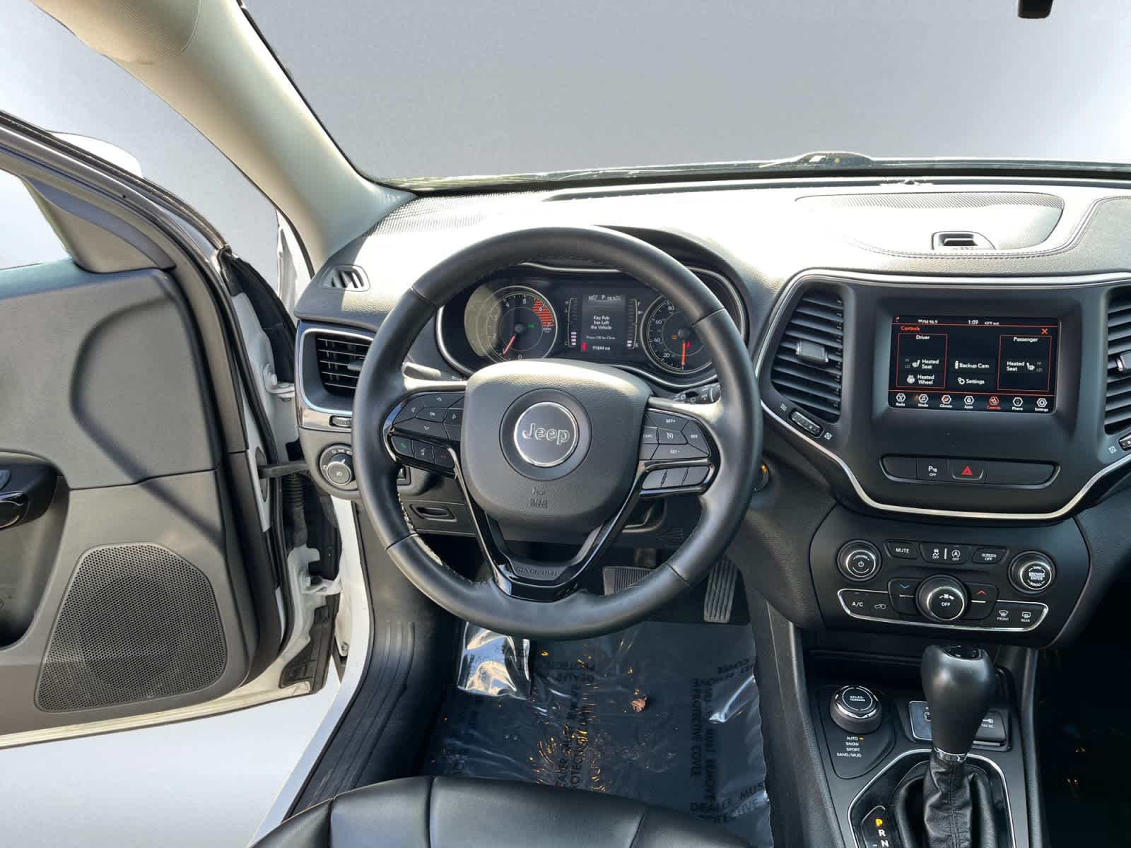 used 2019 Jeep Cherokee car, priced at $15,144