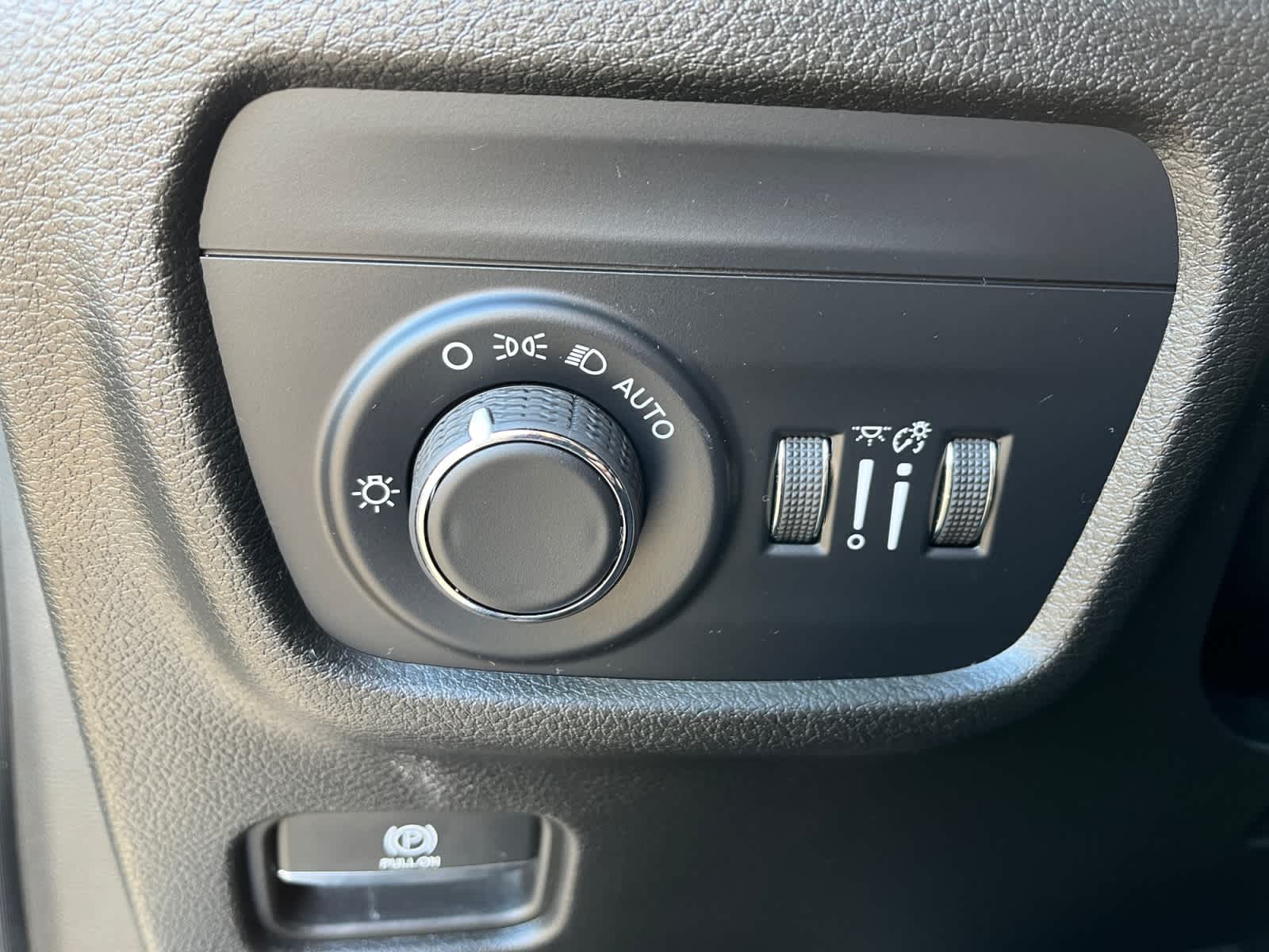 used 2023 Jeep Grand Cherokee car, priced at $30,079