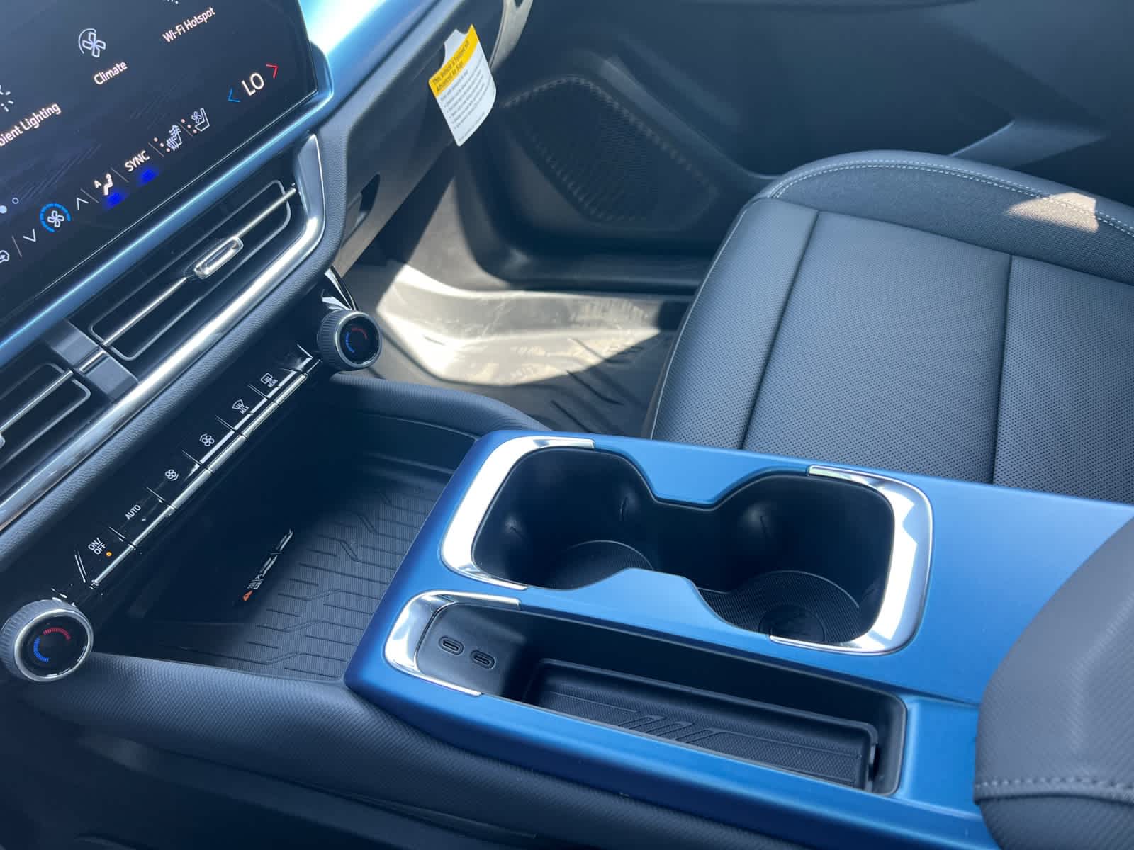 2026 Chevrolet Equinox EV 2LT - Photo 16