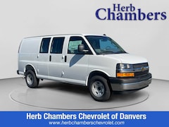2025 Chevrolet Express Cargo 2500 WT Van