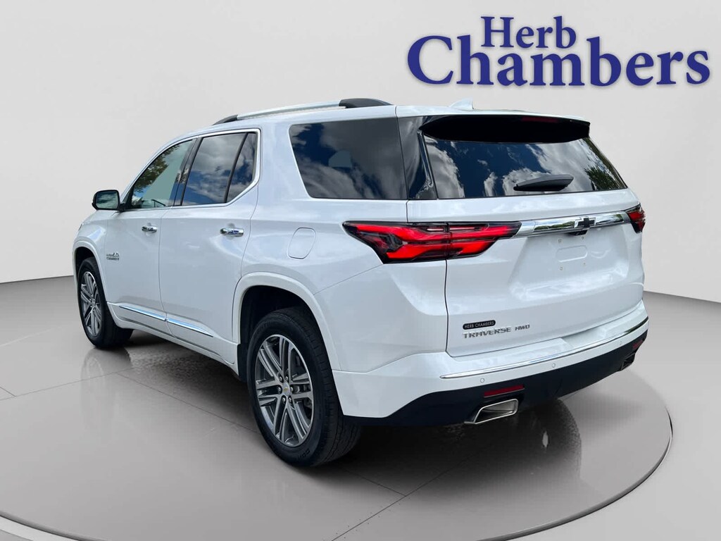 Used 2023 Chevrolet Traverse High Country SUV