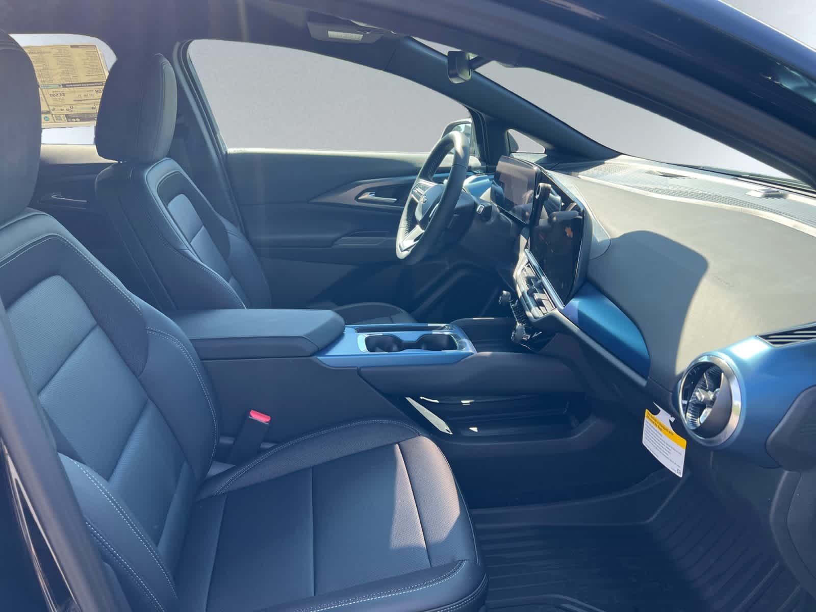 2026 Chevrolet Equinox EV 2LT - Photo 20